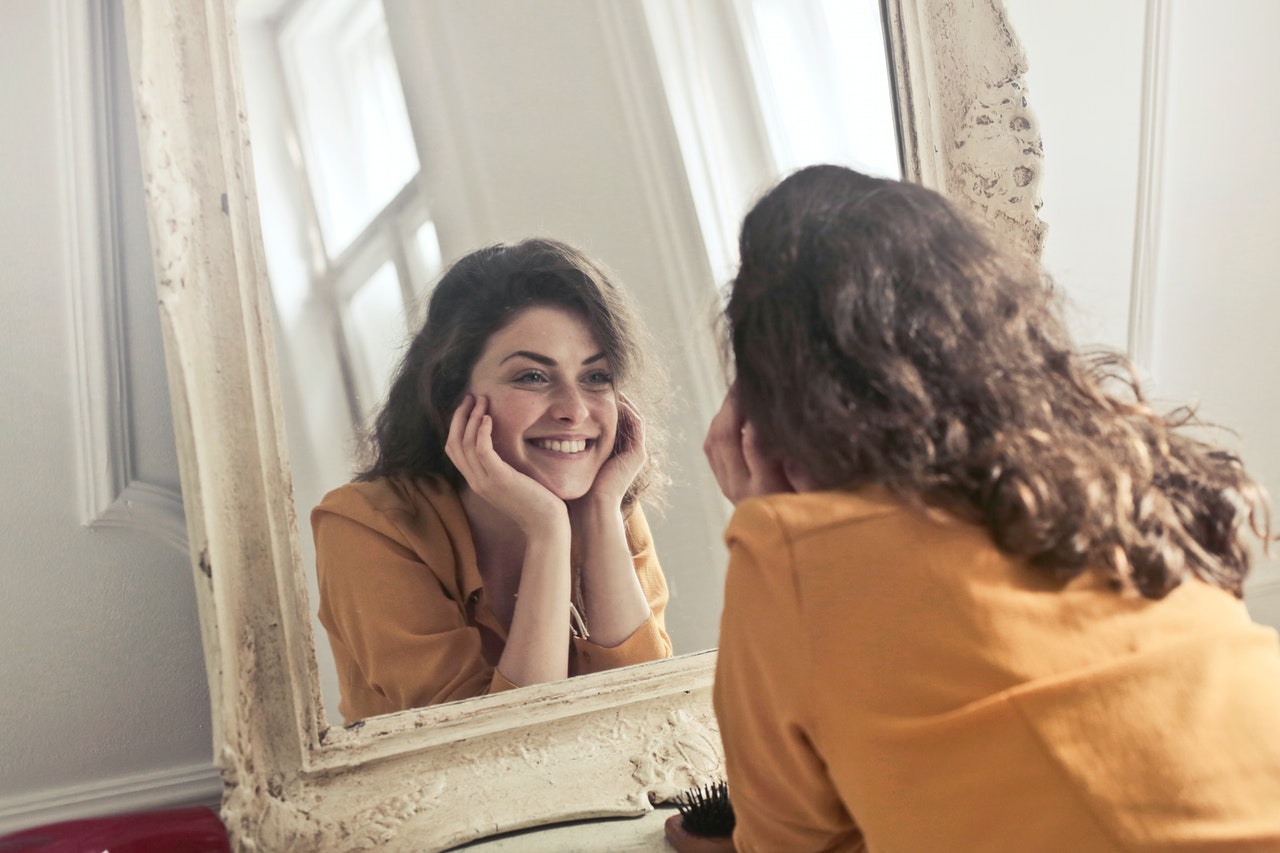 Looking in the mirror is the start of face-profiling